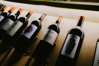 Vieillir un vin artificiellement : ce qui est possible